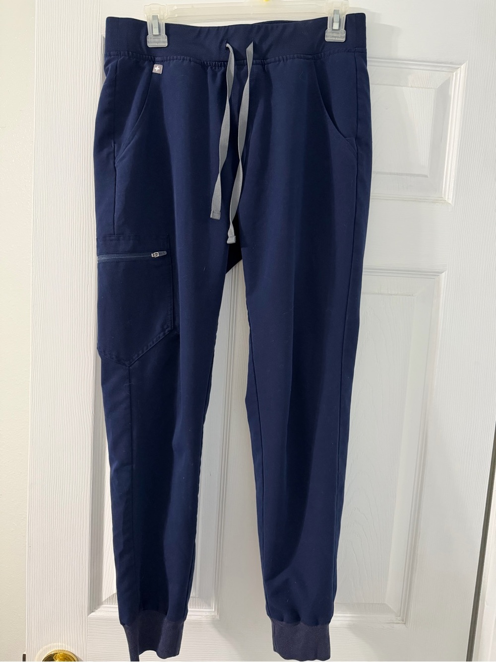 Figs Zamora jogger scrub pants, navy